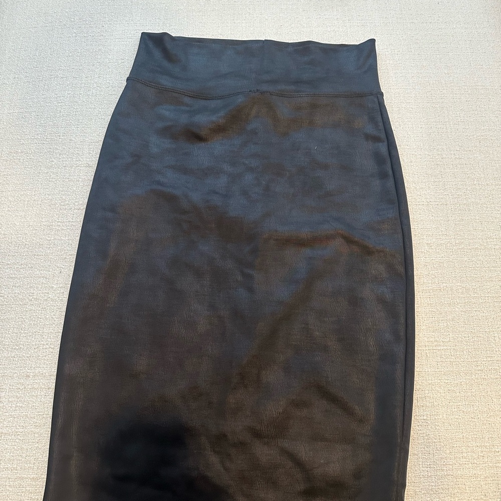 Bebe Black Midi Pencil Skirt NWOT